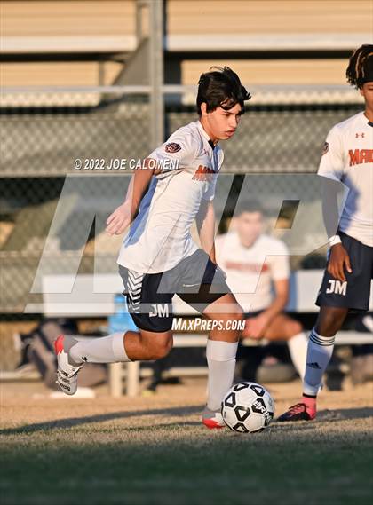Thumbnail 2 in Lee vs Madison photogallery.