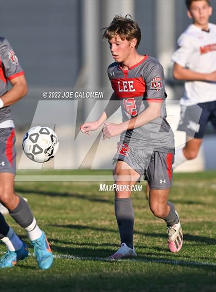 Thumbnail 3 in Lee vs Madison photogallery.