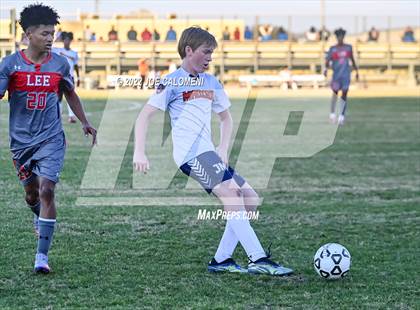 Thumbnail 2 in Lee vs Madison photogallery.