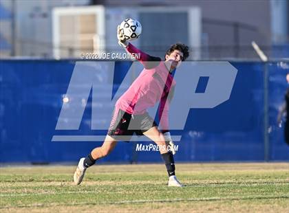 Thumbnail 1 in Lee vs Madison photogallery.