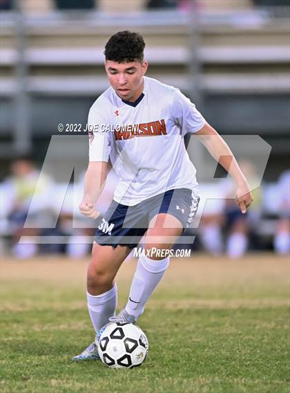 Thumbnail 2 in Lee vs Madison photogallery.
