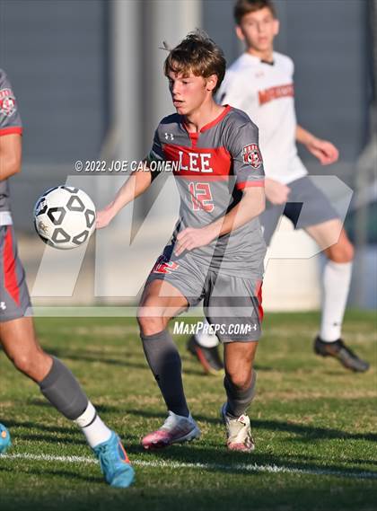 Thumbnail 2 in Lee vs Madison photogallery.