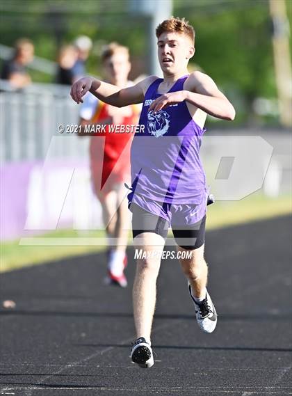 Thumbnail 3 in Williamsville East @ Hamburg photogallery.