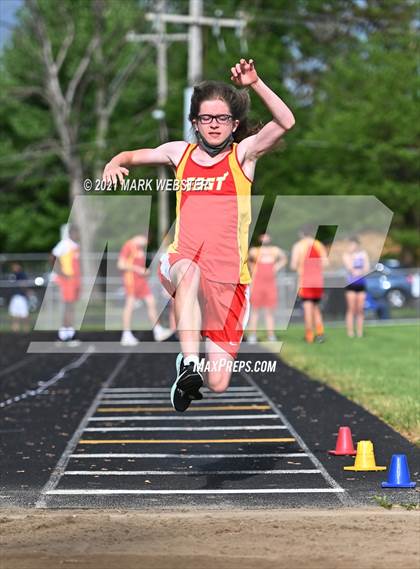 Thumbnail 1 in Williamsville East @ Hamburg photogallery.