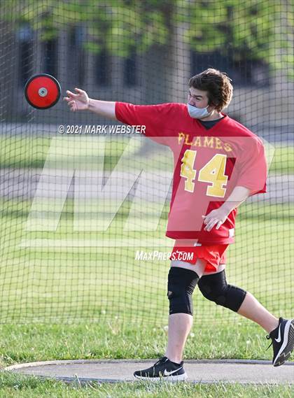 Thumbnail 3 in Williamsville East @ Hamburg photogallery.