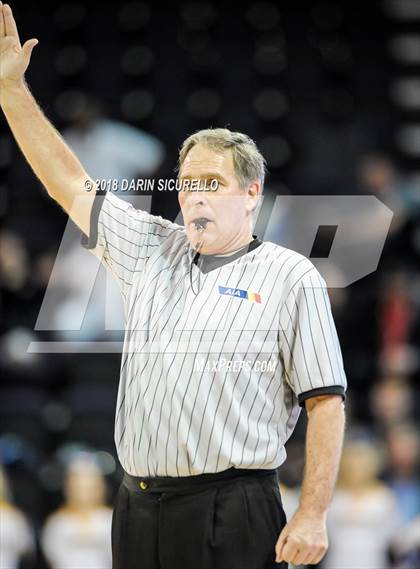Thumbnail 3 in Salpointe Catholic vs. Shadow Mountain (AIA 4A Final) photogallery.