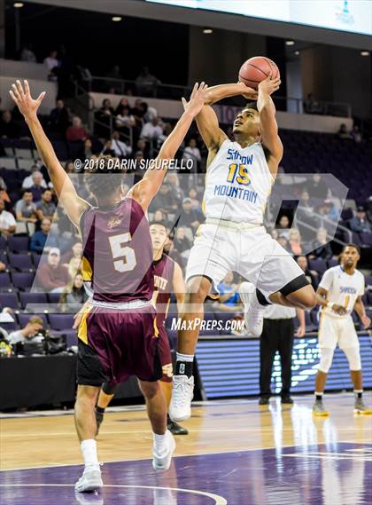 Thumbnail 2 in Salpointe Catholic vs. Shadow Mountain (AIA 4A Final) photogallery.