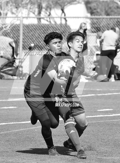 Thumbnail 1 in Bishop Gorman vs Equipo Academy photogallery.