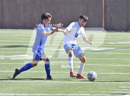 Thumbnail 1 in Bishop Gorman vs Equipo Academy photogallery.