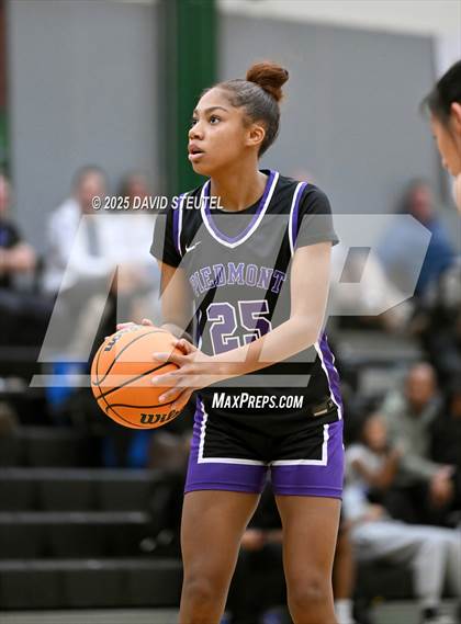 Thumbnail 2 in Piedmont vs. Menlo School (St. Mary's MLK Classic) photogallery.