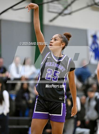 Thumbnail 1 in Piedmont vs. Menlo School (St. Mary's MLK Classic) photogallery.