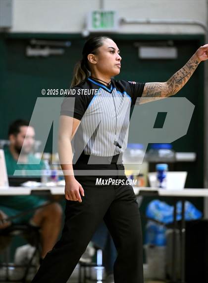 Thumbnail 1 in Piedmont vs. Menlo School (St. Mary's MLK Classic) photogallery.