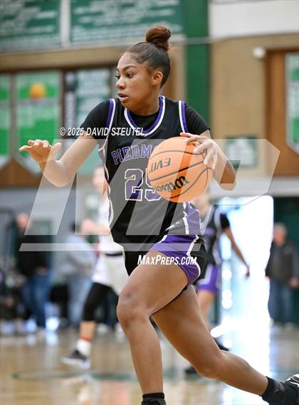Thumbnail 2 in Piedmont vs. Menlo School (St. Mary's MLK Classic) photogallery.