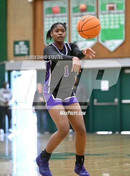 Thumbnail 3 in Piedmont vs. Menlo School (St. Mary's MLK Classic) photogallery.