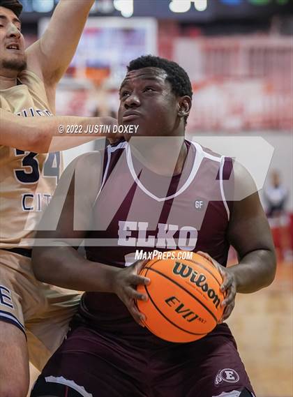 Thumbnail 1 in Boulder City vs. Elko (NIAA Class 3A State Boys Final) photogallery.