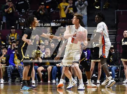 Thumbnail 2 in Clark vs. Bishop Gorman (NIAA 4A Final) photogallery.