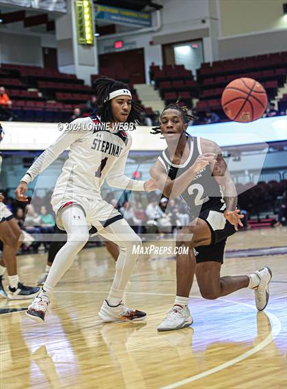 Thumbnail 1 in Archbishop Stepinac vs. Eagle Academy II (Public vs Catholic Hoops Showdown) photogallery.