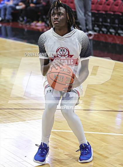 Thumbnail 2 in Archbishop Stepinac vs. Eagle Academy II (Public vs Catholic Hoops Showdown) photogallery.
