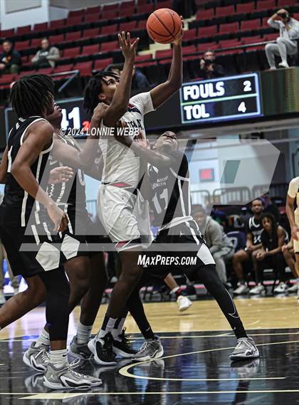 Thumbnail 1 in Archbishop Stepinac vs. Eagle Academy II (Public vs Catholic Hoops Showdown) photogallery.