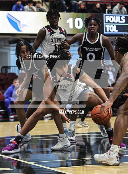 Thumbnail 3 in Archbishop Stepinac vs. Eagle Academy II (Public vs Catholic Hoops Showdown) photogallery.