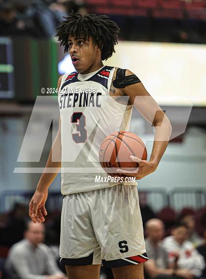 Thumbnail 2 in Archbishop Stepinac vs. Eagle Academy II (Public vs Catholic Hoops Showdown) photogallery.
