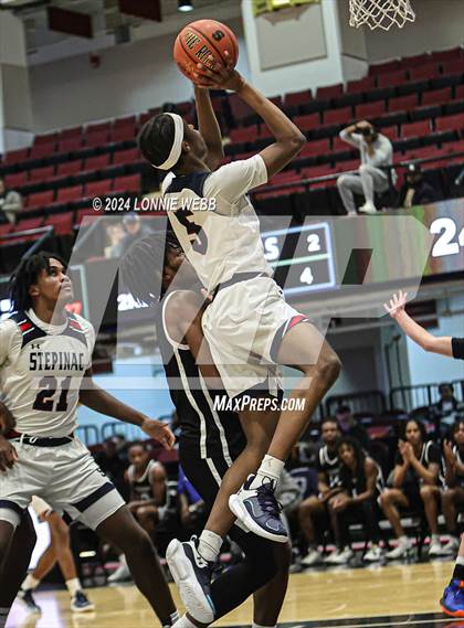 Thumbnail 2 in Archbishop Stepinac vs. Eagle Academy II (Public vs Catholic Hoops Showdown) photogallery.