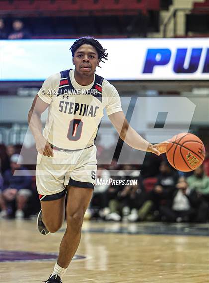 Thumbnail 2 in Archbishop Stepinac vs. Eagle Academy II (Public vs Catholic Hoops Showdown) photogallery.