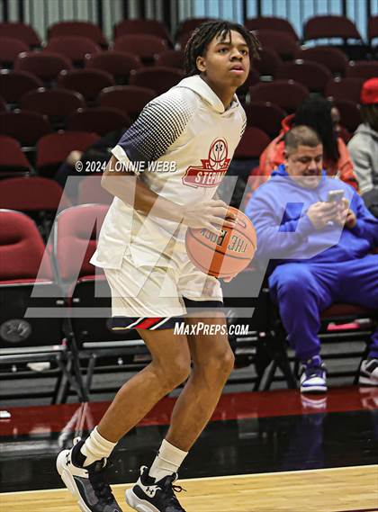 Thumbnail 2 in Archbishop Stepinac vs. Eagle Academy II (Public vs Catholic Hoops Showdown) photogallery.