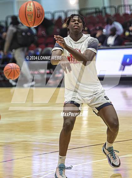 Thumbnail 2 in Archbishop Stepinac vs. Eagle Academy II (Public vs Catholic Hoops Showdown) photogallery.
