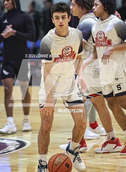 Thumbnail 2 in Archbishop Stepinac vs. Eagle Academy II (Public vs Catholic Hoops Showdown) photogallery.