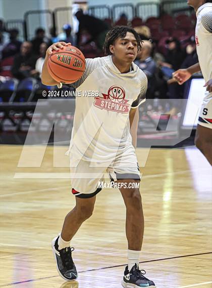 Thumbnail 1 in Archbishop Stepinac vs. Eagle Academy II (Public vs Catholic Hoops Showdown) photogallery.