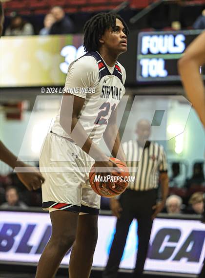 Thumbnail 2 in Archbishop Stepinac vs. Eagle Academy II (Public vs Catholic Hoops Showdown) photogallery.