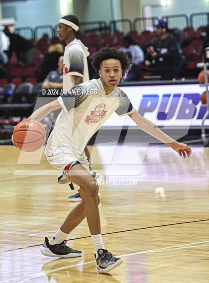 Thumbnail 3 in Archbishop Stepinac vs. Eagle Academy II (Public vs Catholic Hoops Showdown) photogallery.