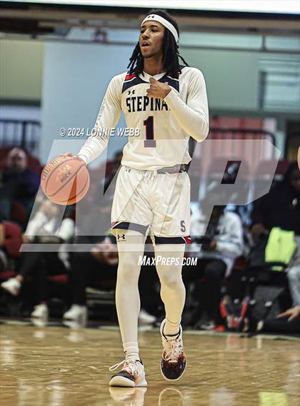 Thumbnail 3 in Archbishop Stepinac vs. Eagle Academy II (Public vs Catholic Hoops Showdown) photogallery.
