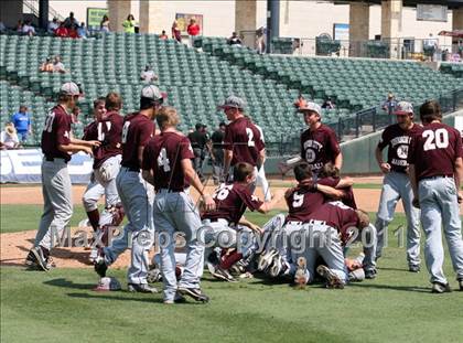 Thumbnail 2 in Blue Ridge vs. Johnson City (UIL 1A State Final) photogallery.