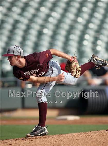 Thumbnail 2 in Blue Ridge vs. Johnson City (UIL 1A State Final) photogallery.