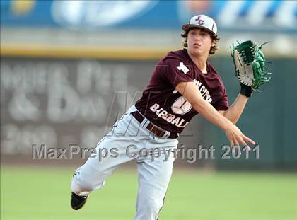 Thumbnail 3 in Blue Ridge vs. Johnson City (UIL 1A State Final) photogallery.