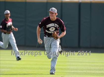 Thumbnail 3 in Blue Ridge vs. Johnson City (UIL 1A State Final) photogallery.
