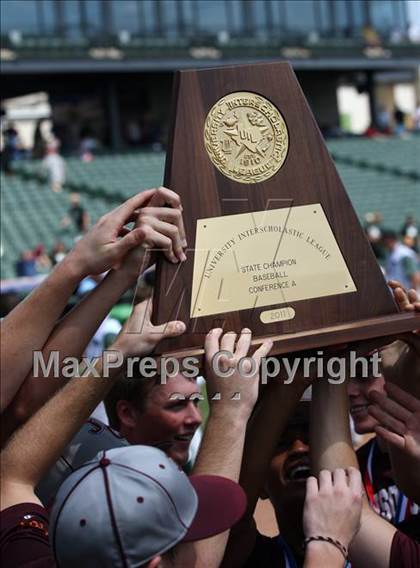 Thumbnail 3 in Blue Ridge vs. Johnson City (UIL 1A State Final) photogallery.