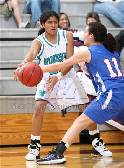 Thumbnail 1 in Norfolk Collegiate vs. Woodside (Lady Greyhound Classic) photogallery.