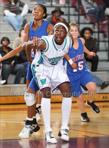 Thumbnail 3 in Norfolk Collegiate vs. Woodside (Lady Greyhound Classic) photogallery.