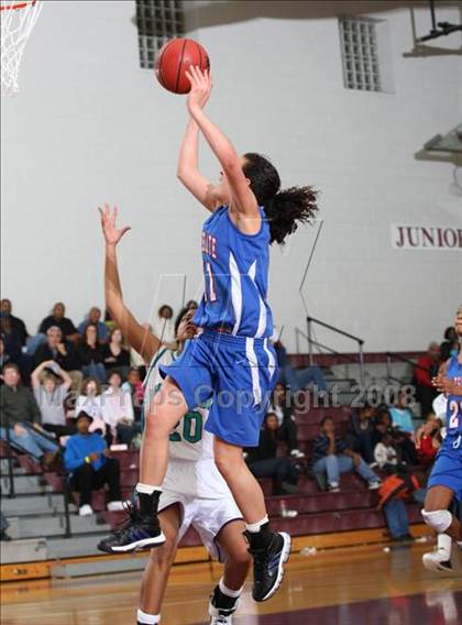 Thumbnail 1 in Norfolk Collegiate vs. Woodside (Lady Greyhound Classic) photogallery.