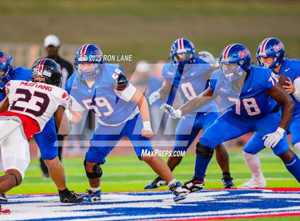 Thumbnail 3 in Mustang @ Moore photogallery.