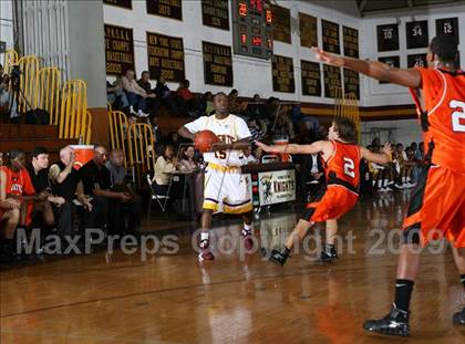 Thumbnail 2 in White Plains @ Mt. Vernon photogallery.