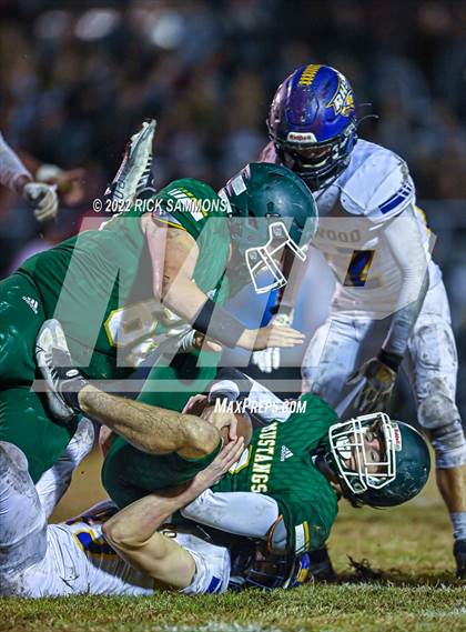 Thumbnail 2 in Rosewood @ North Moore (NCHSAA 1A East Final) photogallery.