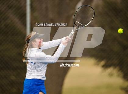 Thumbnail 2 in Lincoln East vs. Grand Island  photogallery.