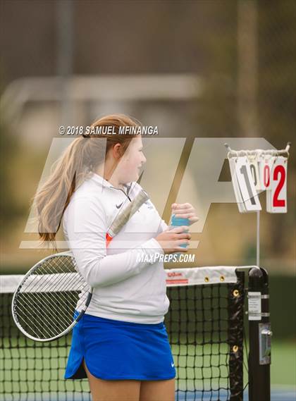 Thumbnail 3 in Lincoln East vs. Grand Island  photogallery.