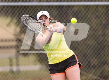 Thumbnail 1 in Lincoln East vs. Grand Island  photogallery.