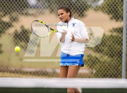 Thumbnail 3 in Lincoln East vs. Grand Island  photogallery.