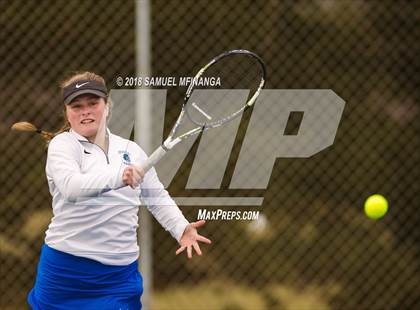 Thumbnail 3 in Lincoln East vs. Grand Island  photogallery.